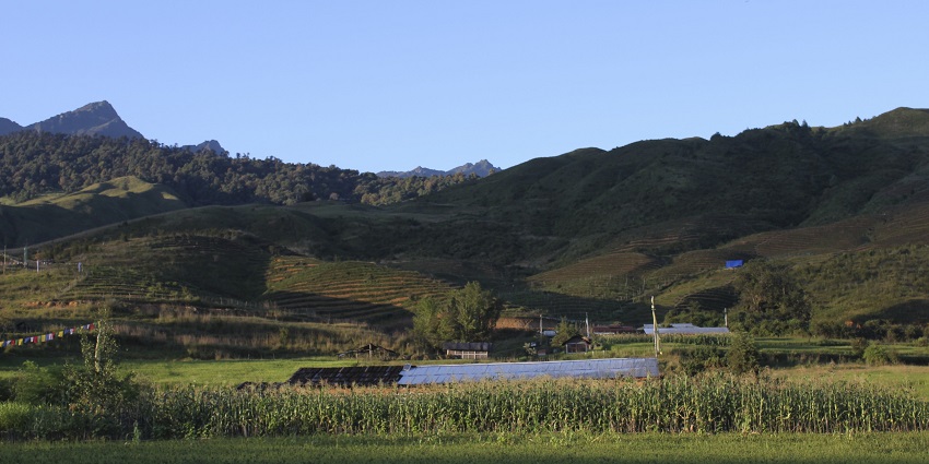 Mechuka Valley, one of the best valleys in Arunachal Pradesh, offers breathtaking landscapes.