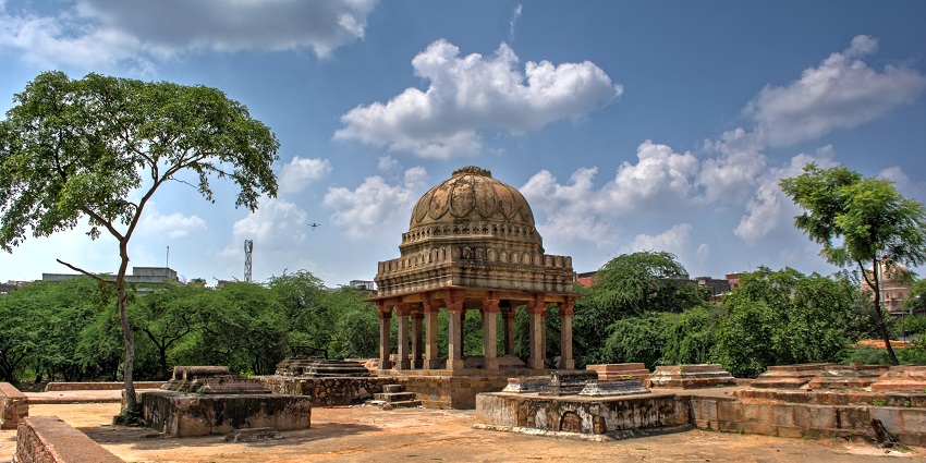 Mehrauli Archaeological Park is home to over 100 monuments that date back to various eras.