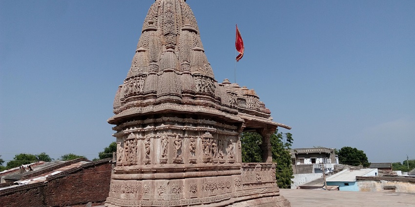 An expansive view of Meldi Maa temple, one of the most venerated Bhadaj Temples.