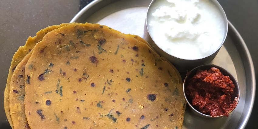 Methi Thepla is a local delicacy and the best vegetarian street food in Vadodara.