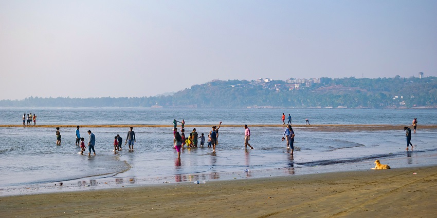 Miramar Beach is one of the most romantic places to visit in Panjim for couples.