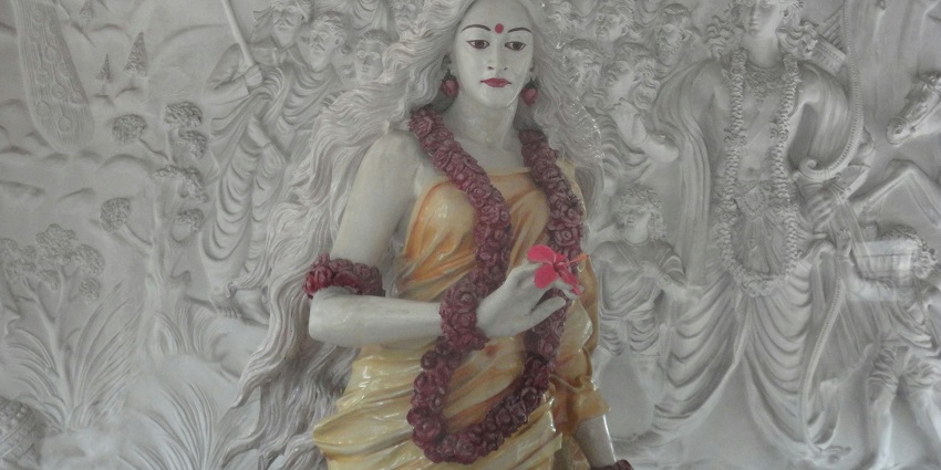 Mithila Art Gallery is one of the best places to visit in Janakpur for art enthusiasts.