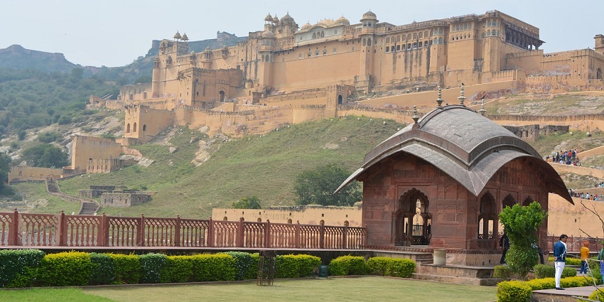 View of a fort with a clear blue sky, showing traditional architecture