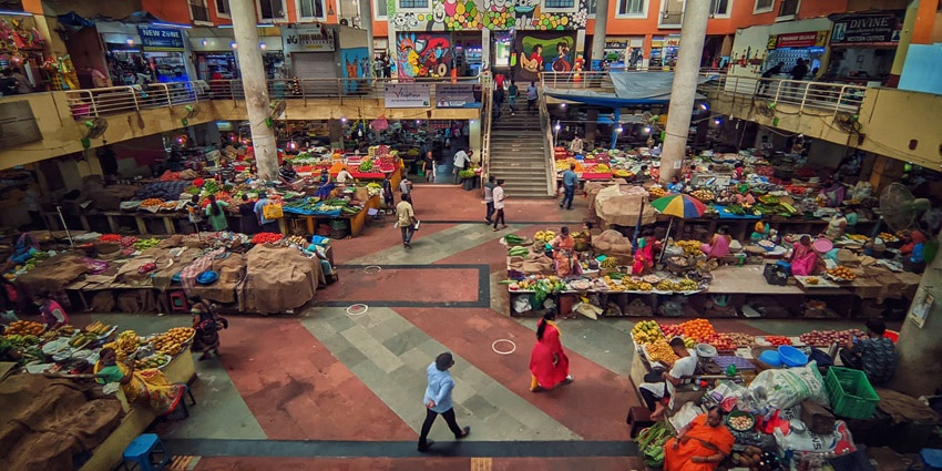 An aerial picture of a shopping complex where the Municipal Market is conducted