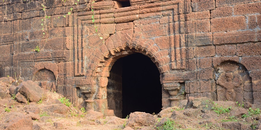 Ruins of a fort - a very lesser known places you can explore - while exploring places to visit in Tonk