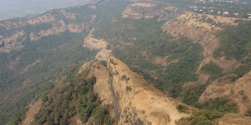 Nagphani Point, "Cobra’s Hood," offers stunning views for photography and hiking.