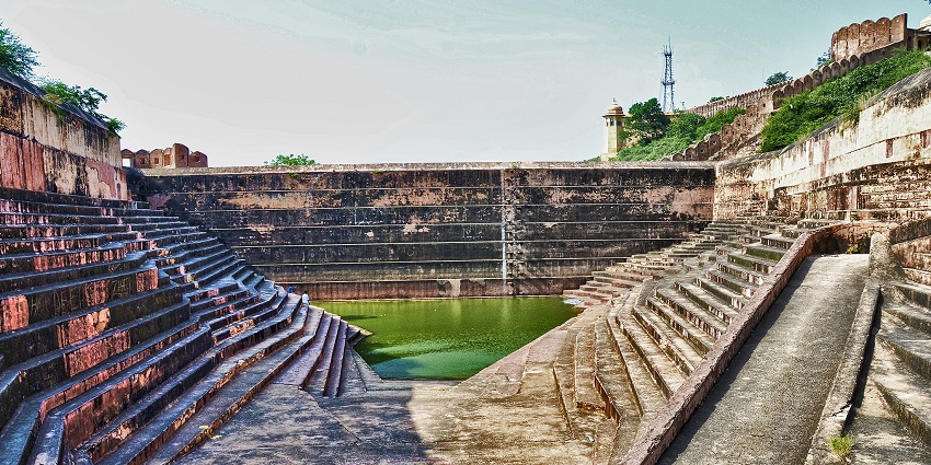 The haunted places in Rajasthan include Nahargarh Fort, known for its stunning views, rich history, and ghostly tales.