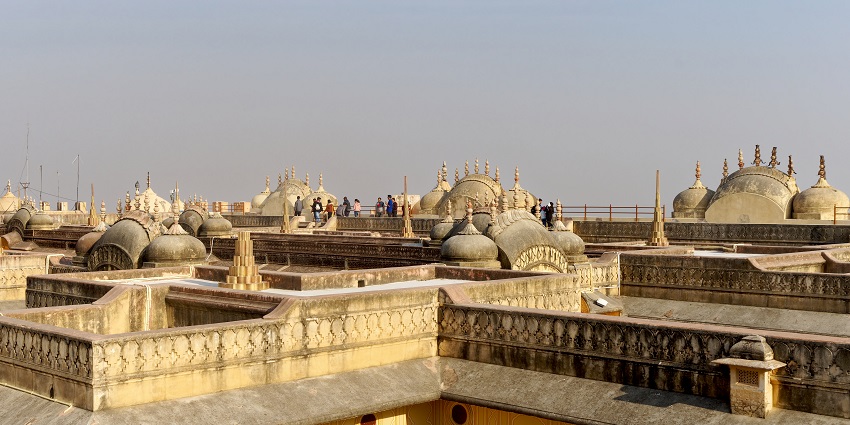Elevated view of Nahargarh Fort in Jaipur, overlooking the city and surrounding landscape.