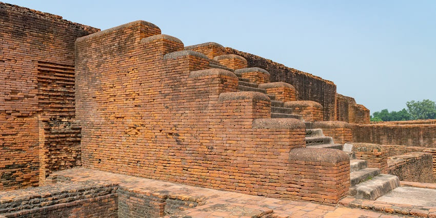 Explore one of the famous hill stations, Nalanda on your next trip to Patna, Bihar.