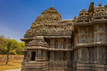 Witness the amazing architectural beauty of the Narasimha Temple on your next vacation.