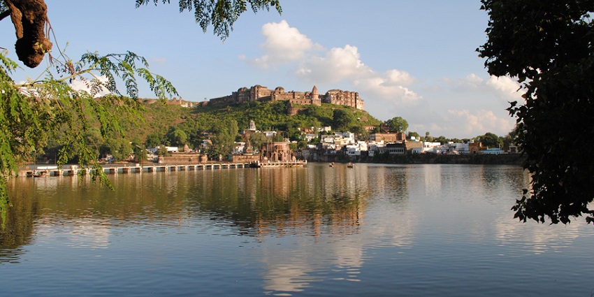 Narsinghgarh Lake, one of the top tourist destinations near Narsinghgarh Wildlife Sanctuary.