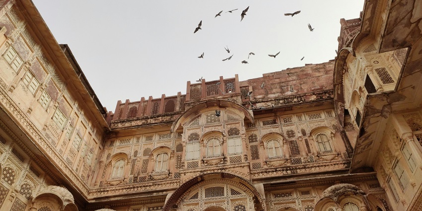 A view of the Narwar Fort's, one of the best places to visit in Shivpuri, Madhya Pradesh.