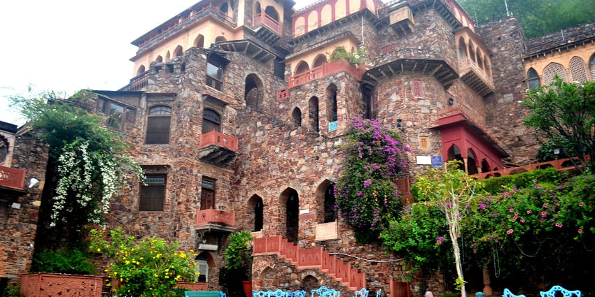 Explore the stunning architecture of Neemrana Fort located in Alwar, Rajasthan, India.