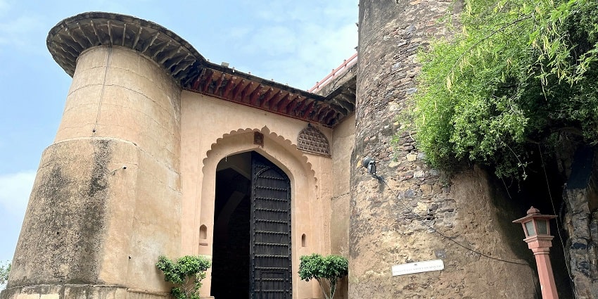 Neemrana Fort is one of the best tourist attractions to explore near the capital city.