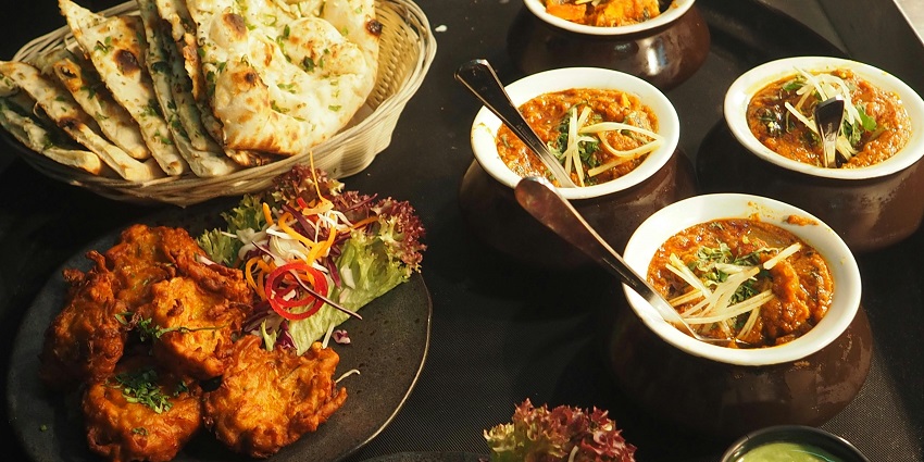 Try the authentic North Indian food to add flavours to your culinary experiences.