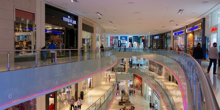 Explore the famous Novelty Mall, one of the best things to do in Pathankot, Punjab.