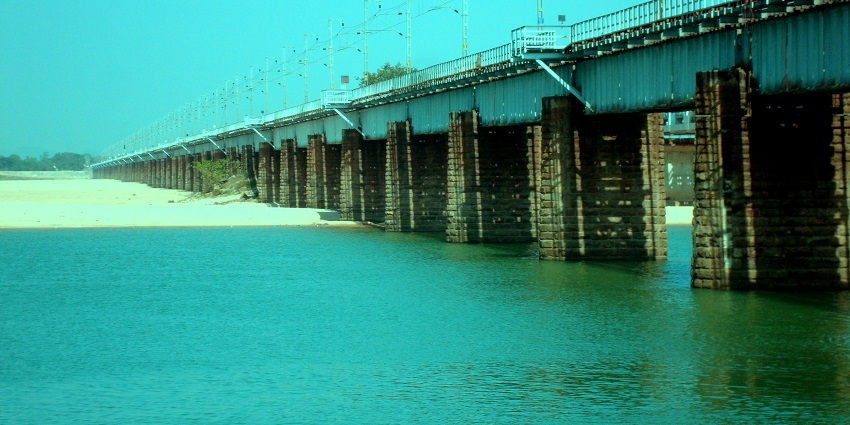 Panoramic image of the beautiful Nyari Dam over a rive and the brigade along with it to cross