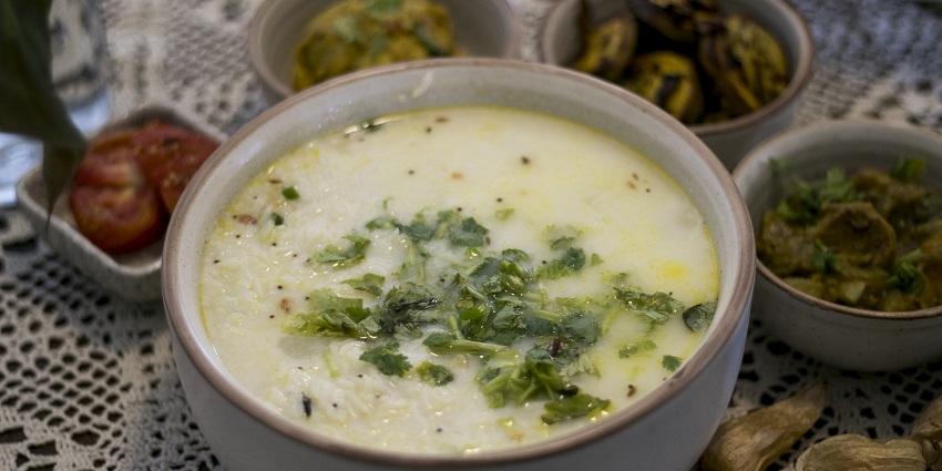 Kakatpur and the surrounding regions offer a wide range of delectable Odia cuisine to try.