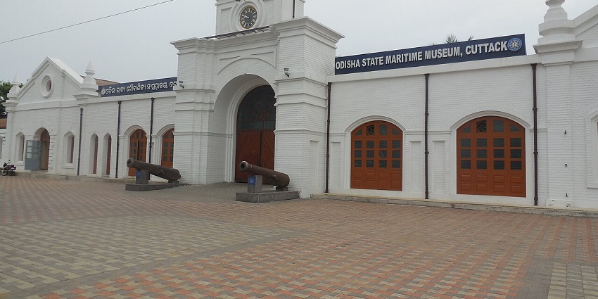 Cannons are kept at the entrance of the Odisha State Maritime Museum, among Cuttack Museums.