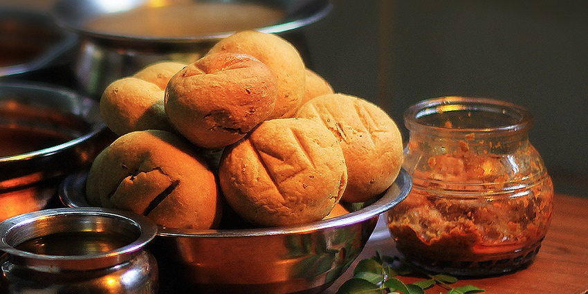 An image of the famous Om Banna Restaurant in Jodhpur offers delicious Kadi and Baati.