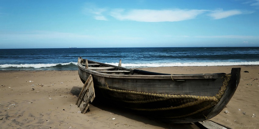 Tourists can opt for a boat ride on the calm waters in the state for a unique experience.