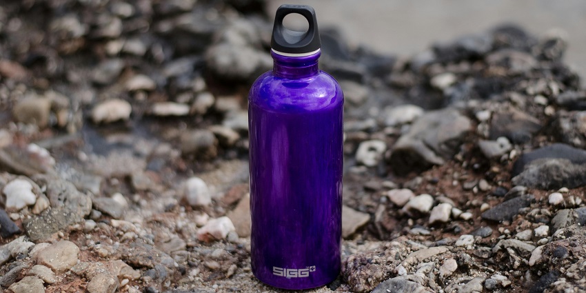 It is advisable to carry sufficient water while exploring Junagadh Caves in summers.