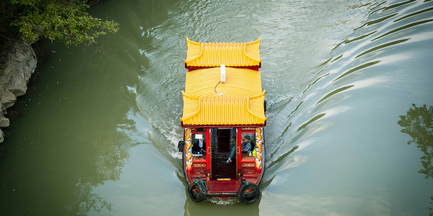 Boat safari at the Dandeli National Park offers an amazing and unique experience.