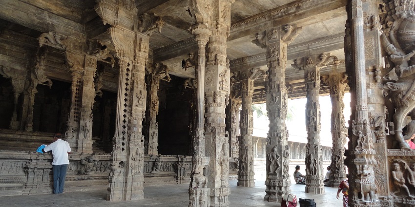 Image of the Vellore fort temple single stone carved stone pillers of kalyaana mamdapam