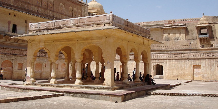 Always wear comfortable footwear when visiting the Amagarh Fort in Rajasthan