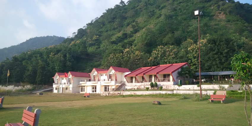 Stay aware of the local guidelines and rules and regulations when exploring places to visit in Morni Hills
