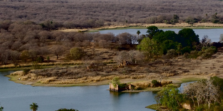 A panoramic view of Padam Talao - one of the places to visit in in Sawai Madhopur.