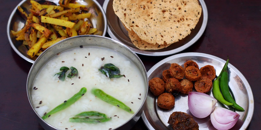 Pakhala Bhata, one of the best food in Puri, is prepared by cooking rice, which is soaked in water and partially fermented.