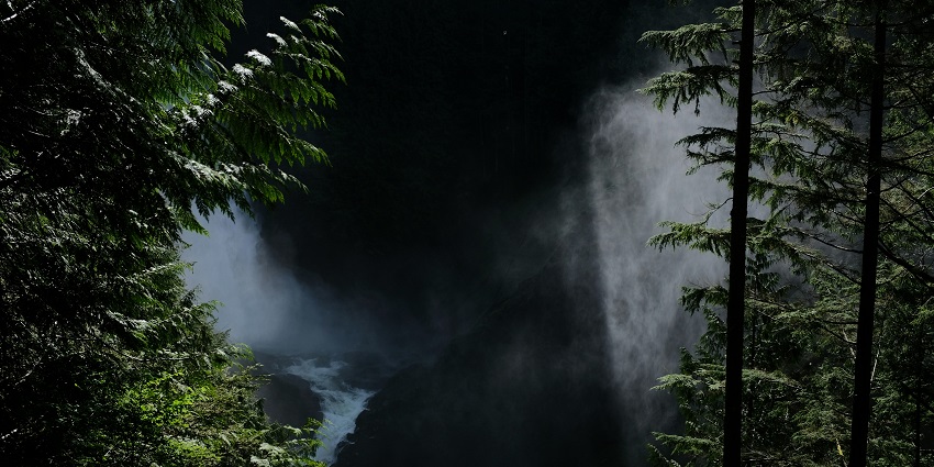 Palkonda Falls is one of the scenic places to visit in Kadapa offering breathtaking views.