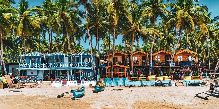 Palolem Beach is one of the top 5 beaches in Goa that has a crescent-shaped bay