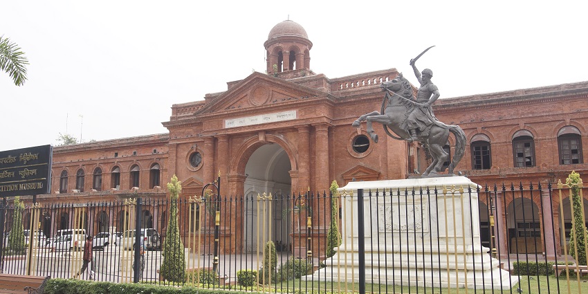 A visit to the Partition Museum is one of the top things to do in Amritsar for history lovers.