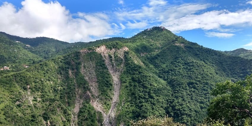 Parwanoo hills, showcasing lush greenery and serene landscape - hill stations near Delhi within 300 kms.