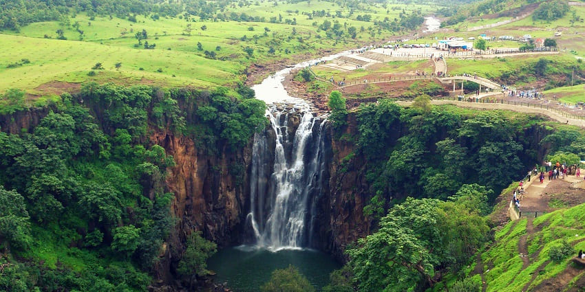 Scenic view of Patalpani Waterfall, one of the famous waterfalls in Madhya Pradesh