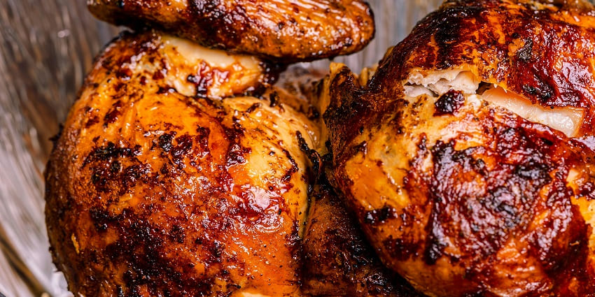 Patel Bhai's Grill is known to offer delectable marinated grilled chicken and fish.