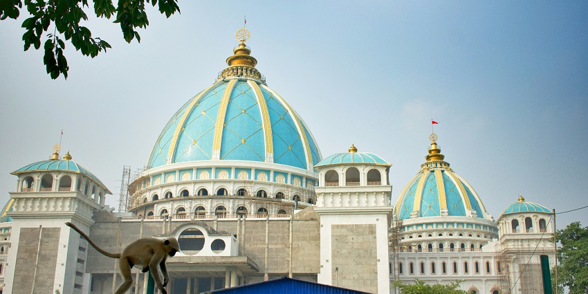 Patnadevi Temple amidst serene nature, is one of the best places to visit in Jalgaon.