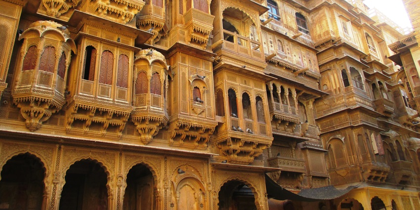 Patwon Ki Haveli showcasing 19th-century craftsmanship and heritage of Rajasthan
