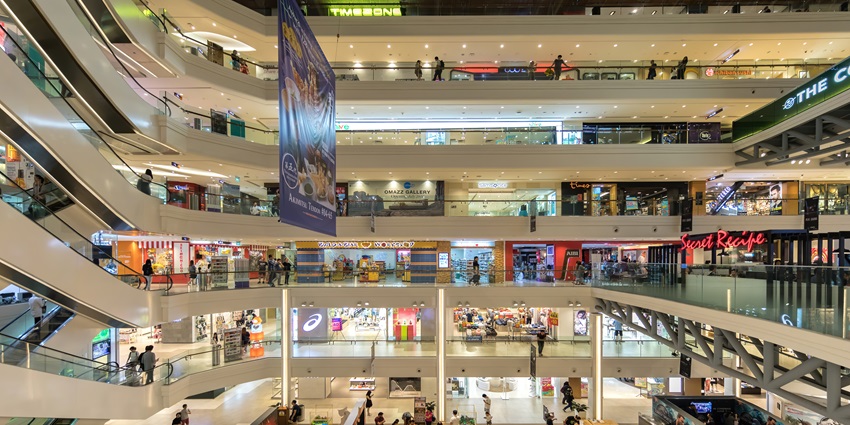 A picture of the interiors of a majestic shopping mall in Ludhiana with an abundance of stores