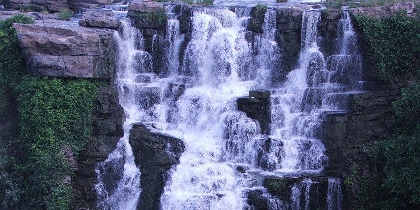 This waterfall offers a peaceful retreat along with picturesque views near the temple