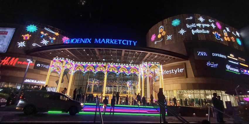Places to visit near Viman Nagar features Phoenix Market City offering shopping and dining options.