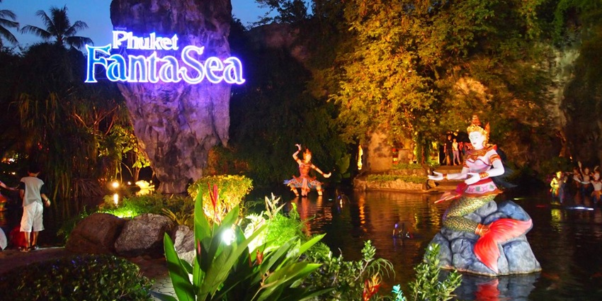 Phuket Fantasea is one of the best places for nightlife in Phuket with a grand complex