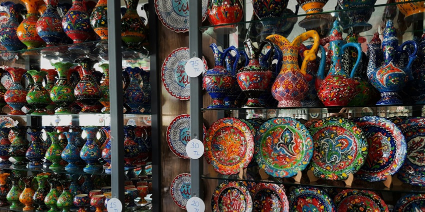 A glimpse of intricately designed handicrafts being sold at the Pipli village in Odisha.