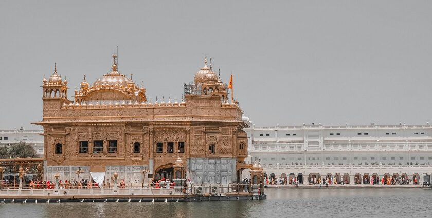 Places to visit near Anandpur Sahib offer a memorable visit through its blend of spirituality, history, and natural beauty.