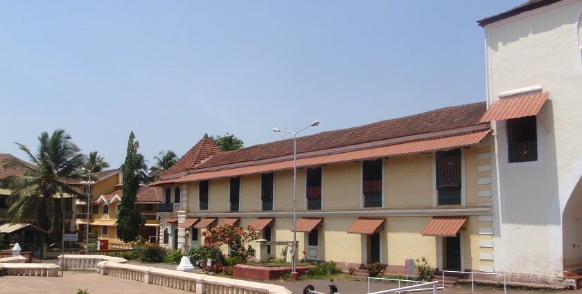 Being the second largest town in Goa, there are several places to visit in Margao.