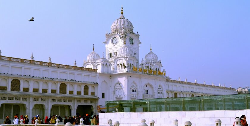 There are several tourist places to visit in Punjab, providing a thrilling experience.