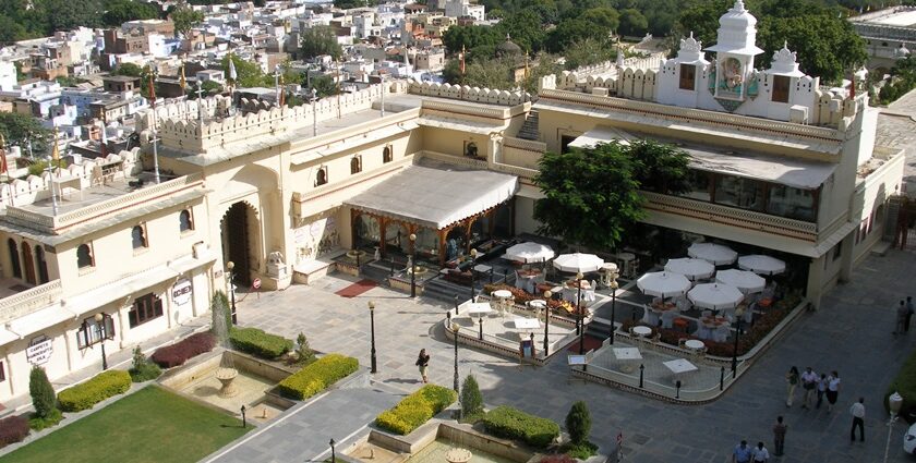 Udaipur Palace, with ornate architecture, is one of the best places to visit in Udaipur at night.