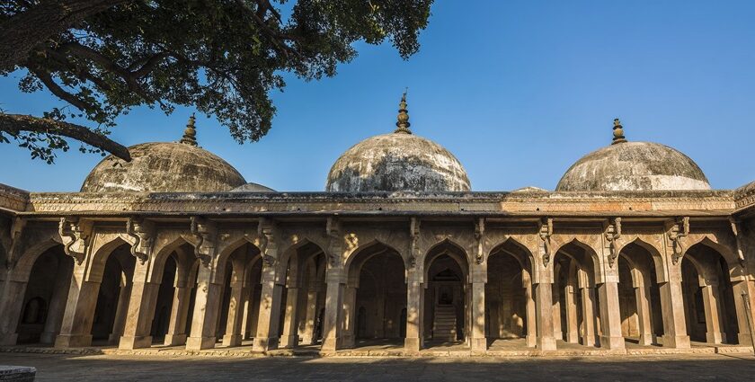 View of a masjid in Chanderi, one of the best places to visit near Gwalior